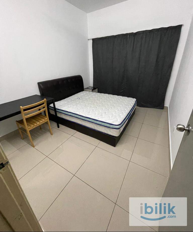 Master Room 800 - Image 1