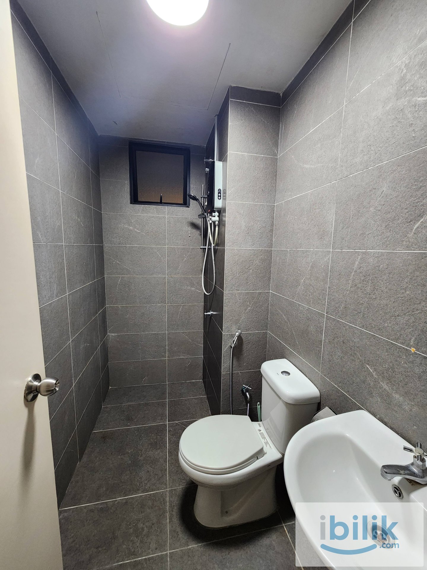 Female Master Room @UCSI @Maxim@MRT - Image 3