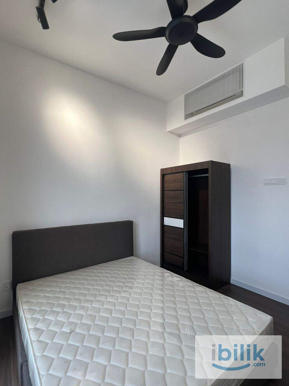 BATU KAWAN MEDIUM ROOM FOR RENT - Image 1