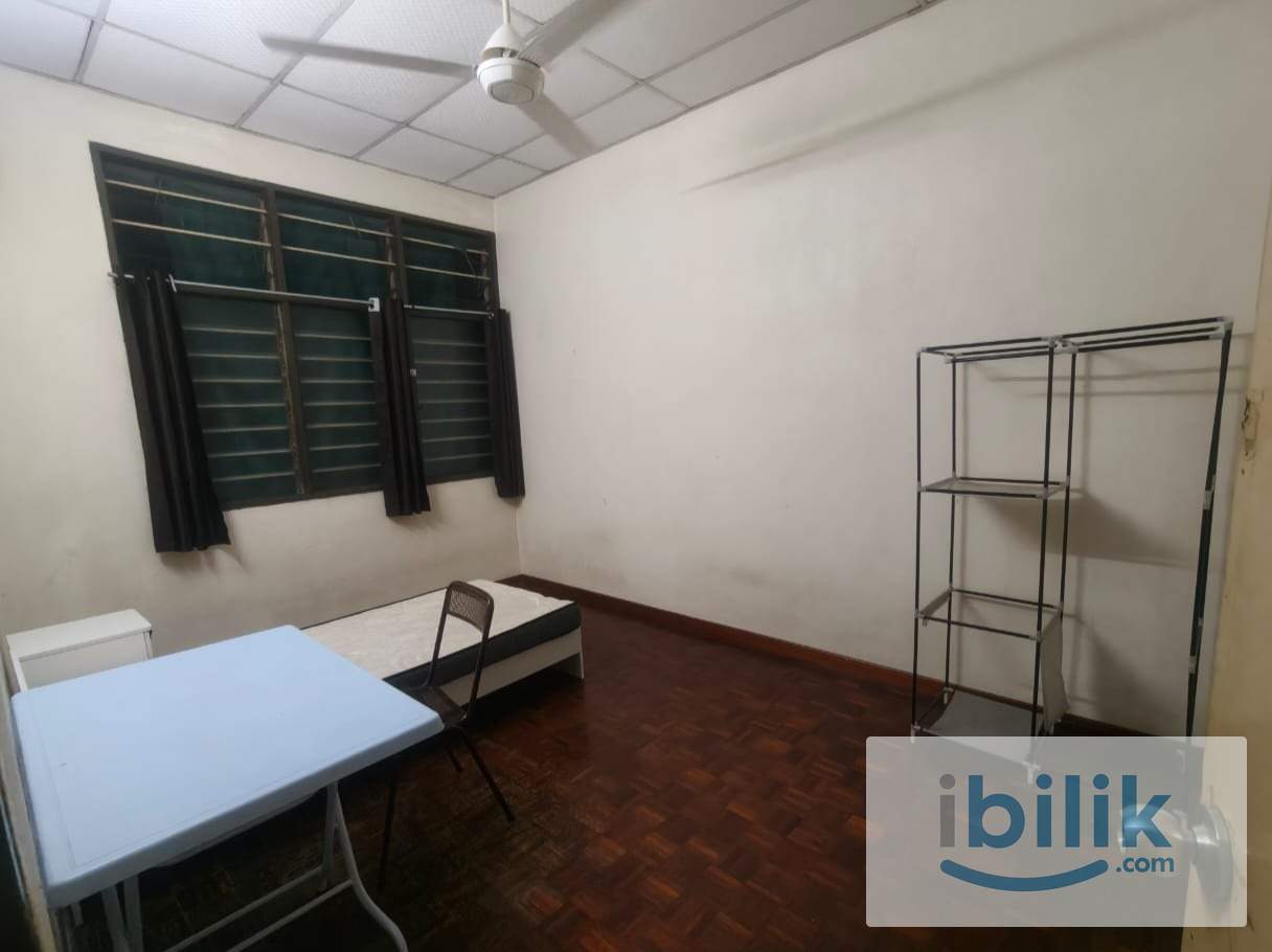 Single Room – Sungai Dua ( Utilities Included) - Image 2