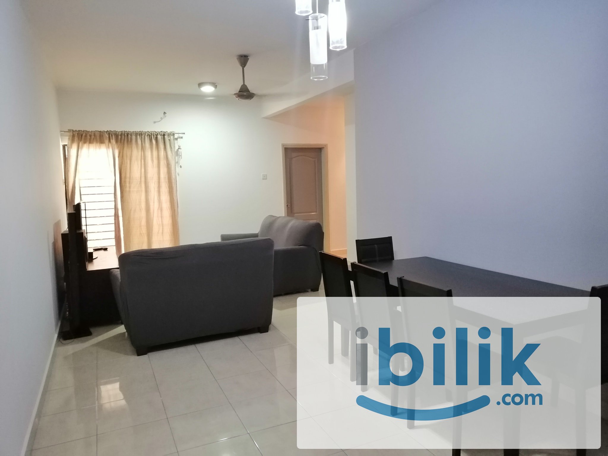 master room female at pelangi utama condo  - Image 1