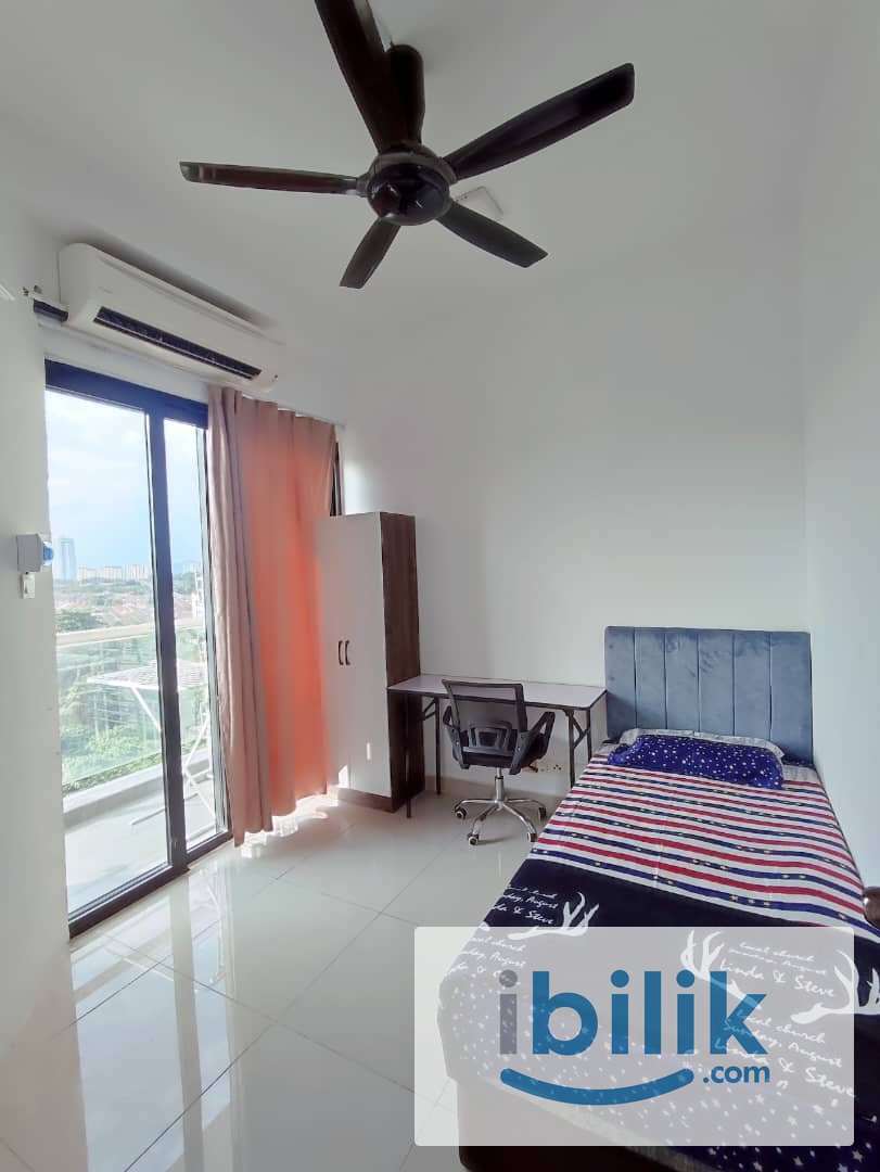 Single room for female at Glomac Centro,Bandar utama, Kuala Lumpur. - Image 1