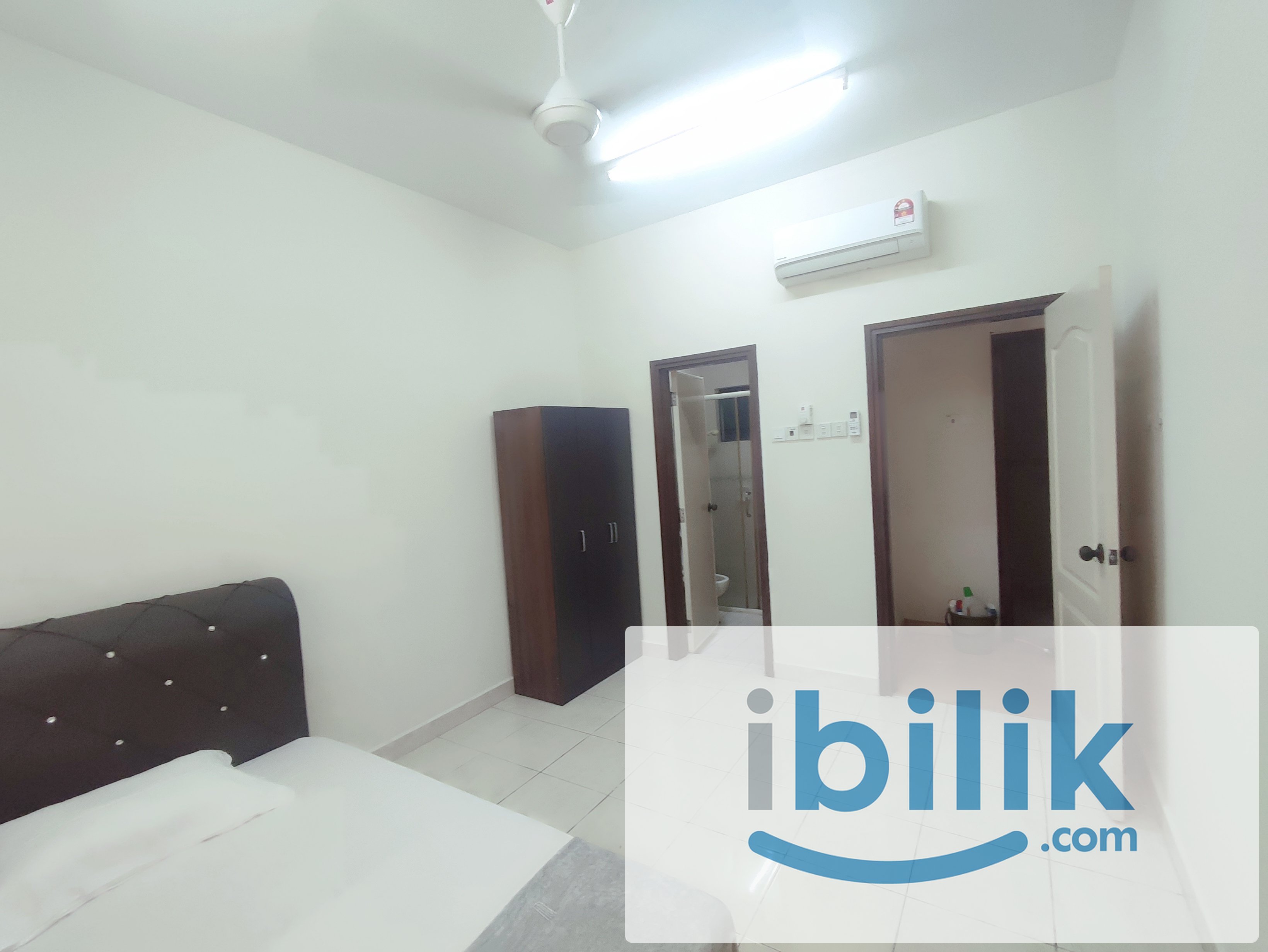Master Room For Female at Pelangi Utama,Kuala Lumpur - Image 2
