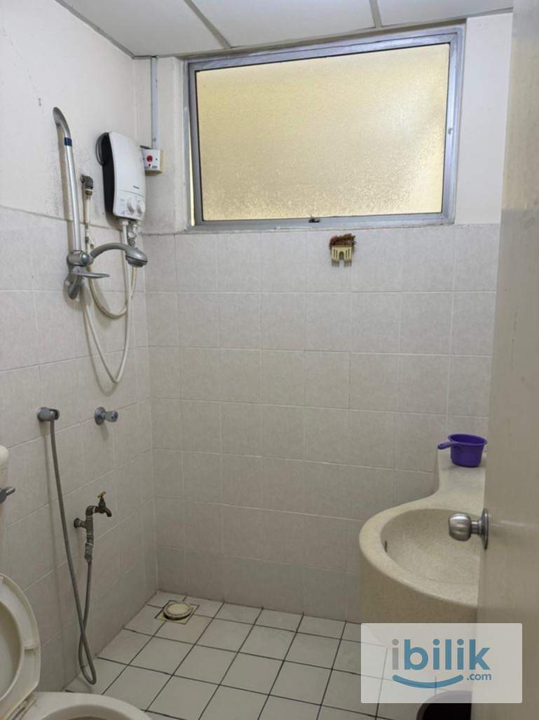 Setapak Female Unit_Medium/Master room To Let - Image 2