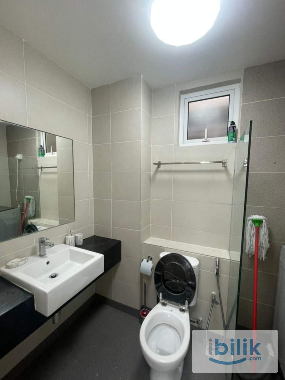 Middle room - Image 2