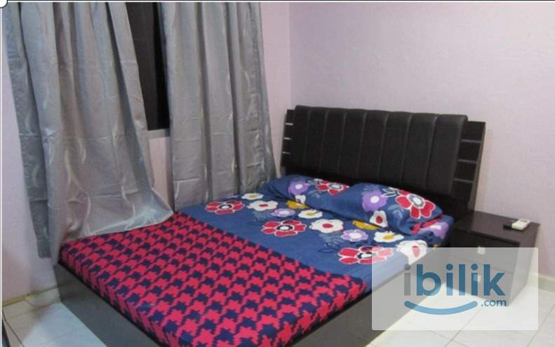 Middle room - Image 1