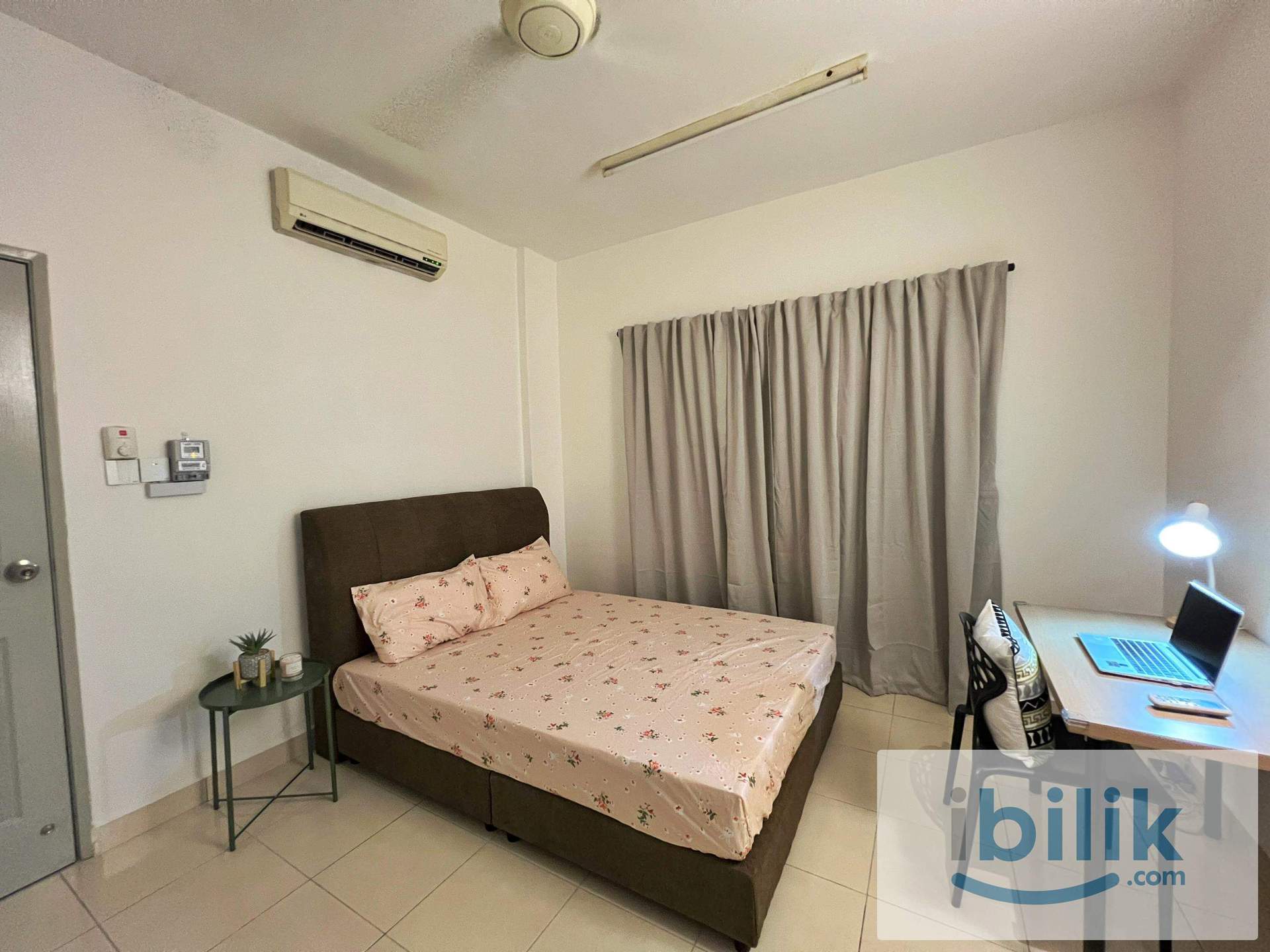 Suriamas Condominium Medium Room – All Female Unit - Image 3