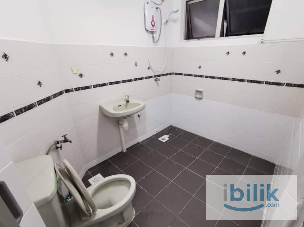 Maluri Room Bam Villa, 5 mins drive to IKEA/MyTown/Sunway Velocity/TRX - Image 3