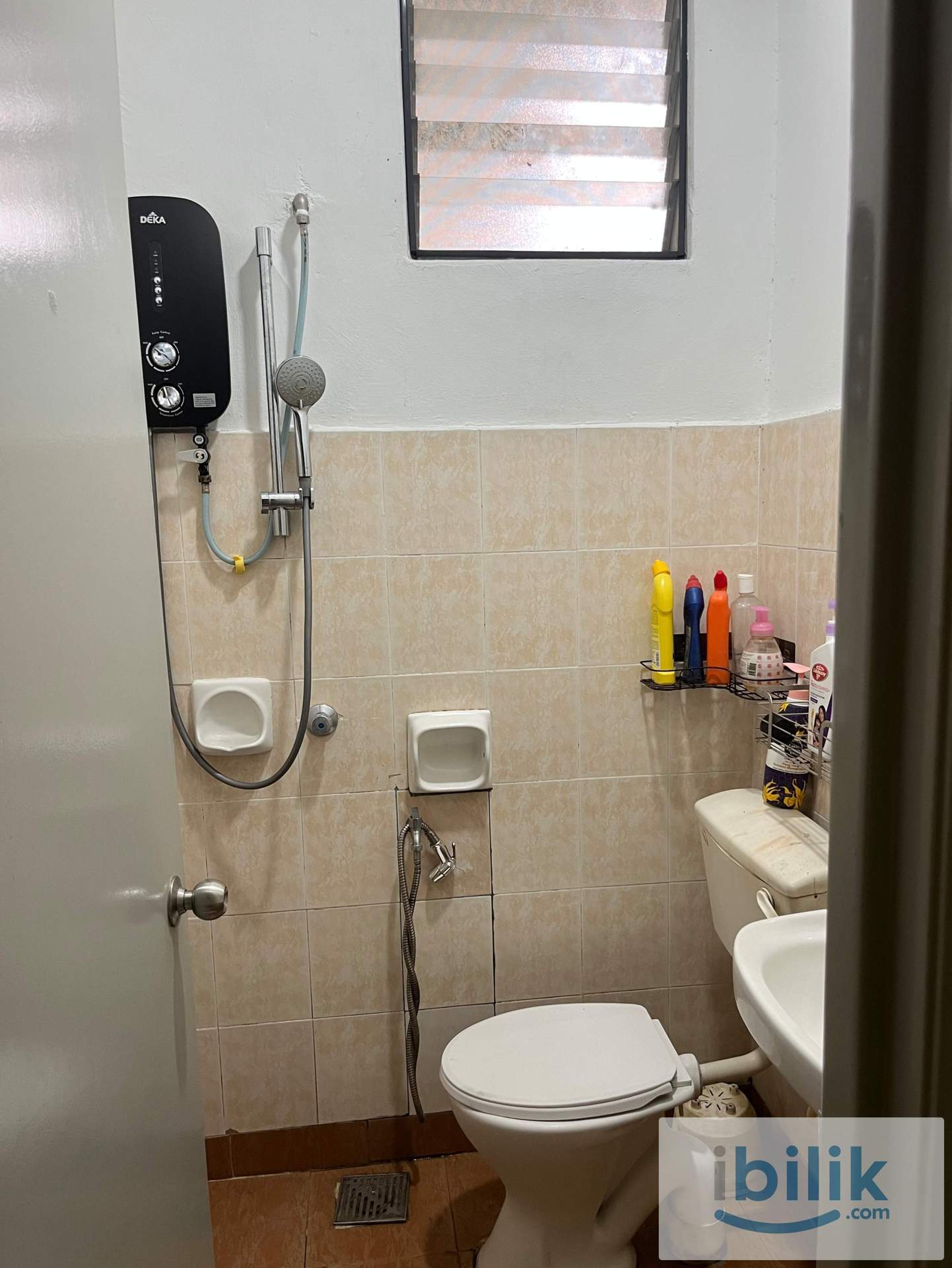 Medium Room For Rental - Image 4