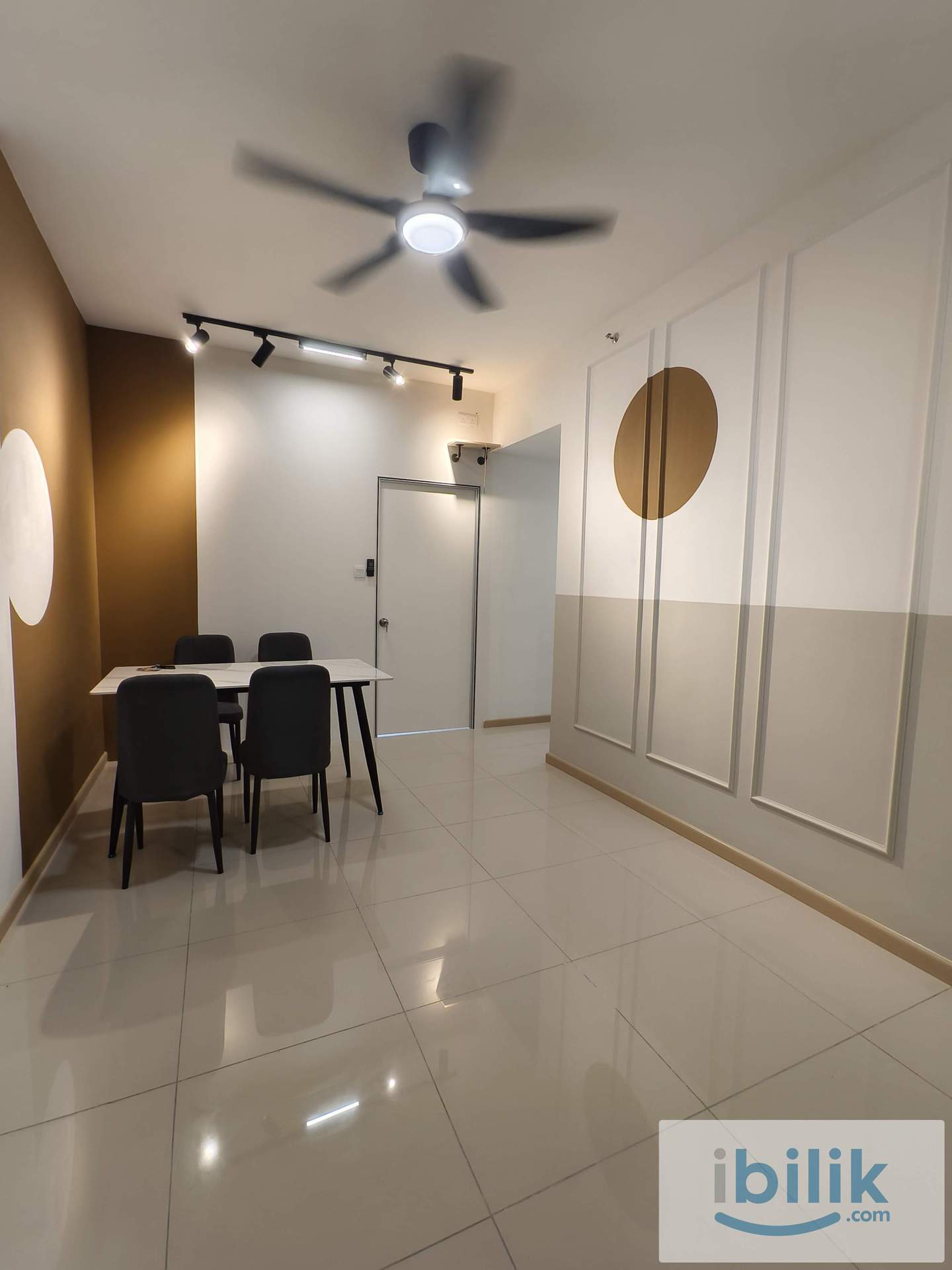 🔥 You City 3 . Middle Room . Easy Access - Image 3