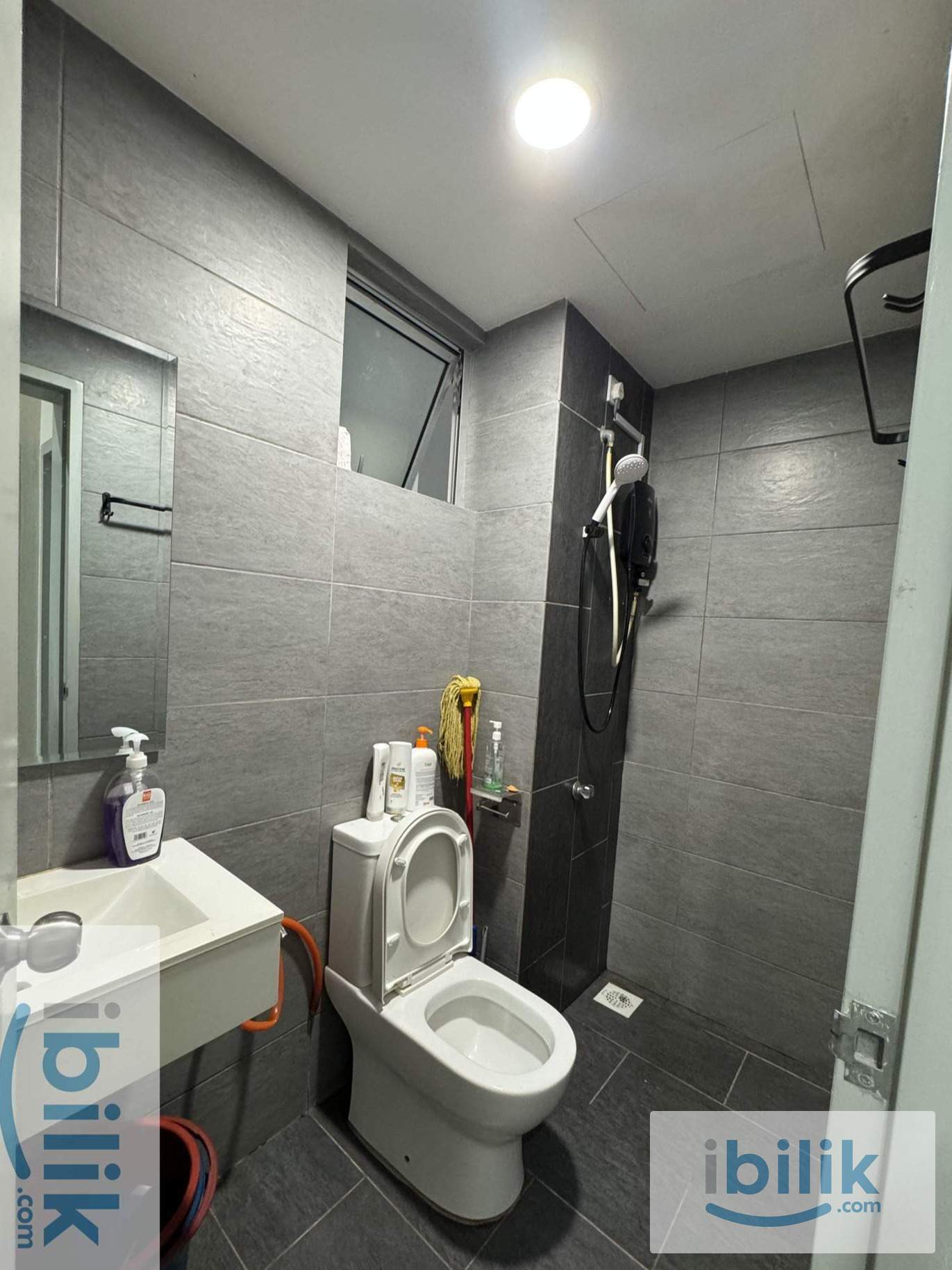 🏙️ Platinum OUG @ Bukit Jalil | Middle Room | Near MRT - Image 2