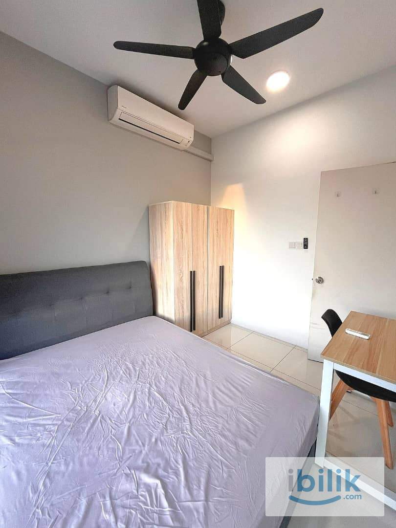 FAR EAST Middle Room . Next to MRT Kuchai Lama - Image 1