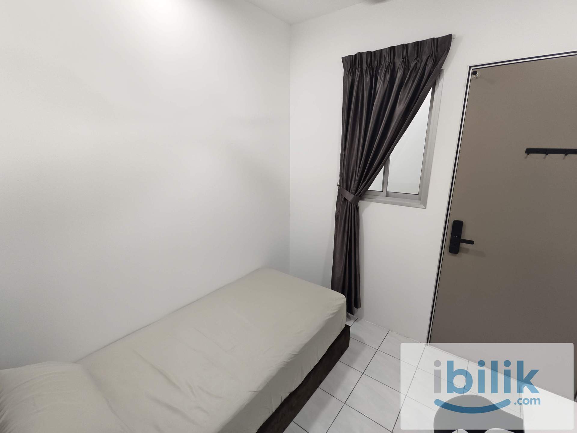 🍁 𝐏𝐮𝐧𝐜𝐚𝐤 𝐒𝐞𝐫𝐢 𝐊𝐞𝐥𝐚𝐧𝐚 Middle Room | Next to CITTA Mall - Image 3
