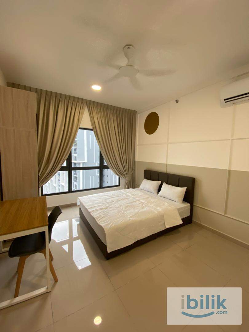 𝐃'𝐐𝐮𝐢𝐧𝐜𝐞 𝐑𝐞𝐬𝐢𝐝𝐞𝐧𝐜𝐞𝐬 Middle Room . Move In July - Image 1