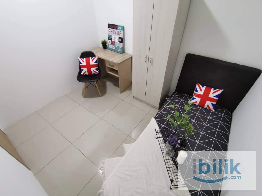 Single Room at The Holmes, Bandar Tun Razak - Image 5