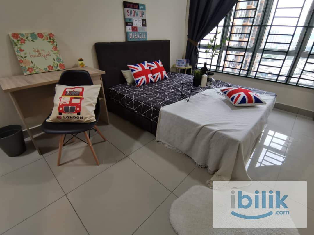 OUG PARKLANE⭐Master Queen bedroom with Private toilet  - Image 2