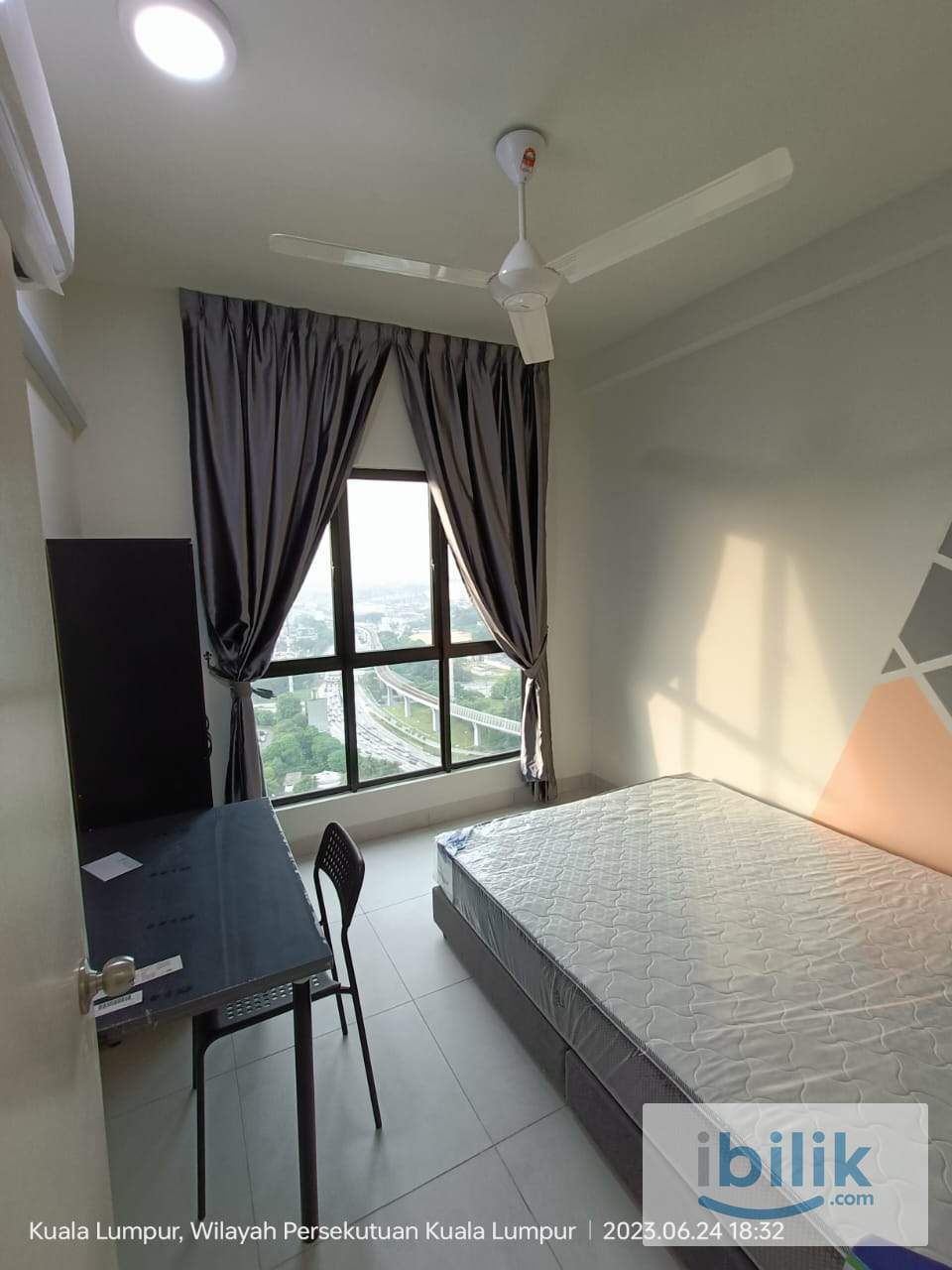 Maxim Majestic Residence⭐MRT connaught, Queen Bedroom Fully Furnished - Image 4