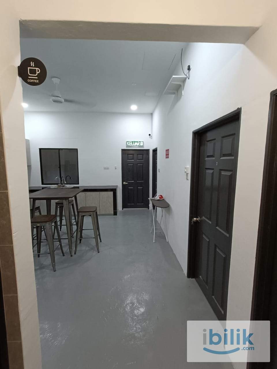 𝗠𝗮𝗹𝘂𝗿𝗶 Cheras ,𝗦𝗶𝗻𝗴𝗹𝗲 𝗦𝘁𝗼𝗿𝗲𝘆 𝗟𝗮𝗻𝗱𝗲𝗱 Queen bedroom fully furnished for rent, LRT/MRT, Velocity - Image 9