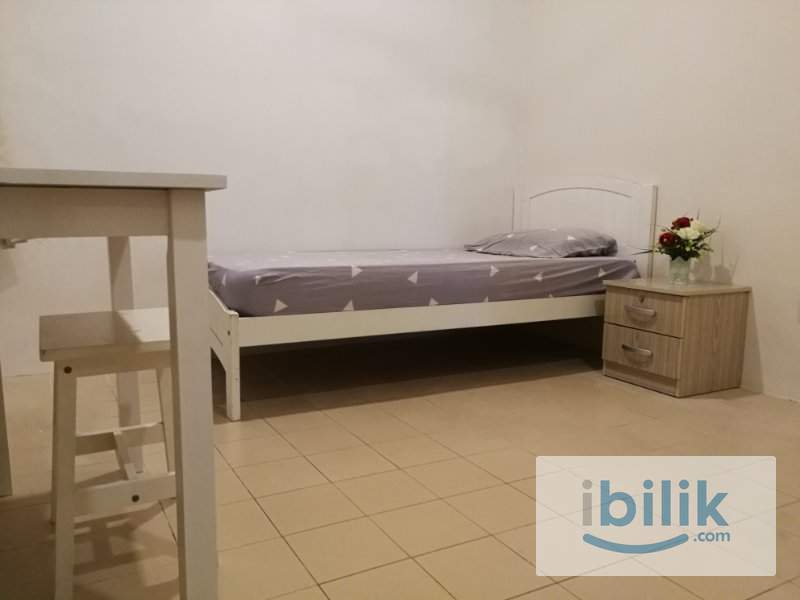Aircond Room Beside Vivacity Tabuan Jaya - Image 2