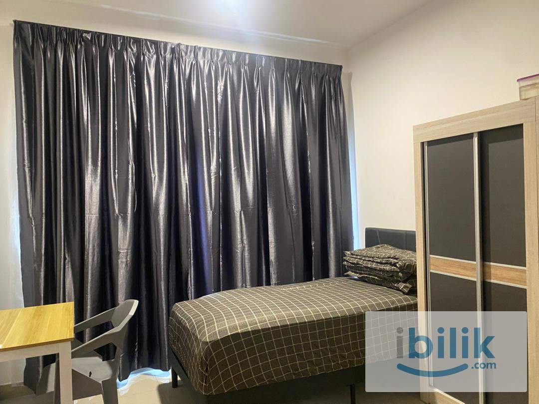 Middle Room (Sharing) for Female Muslim at Acacia Residences, Sepang - Image 1