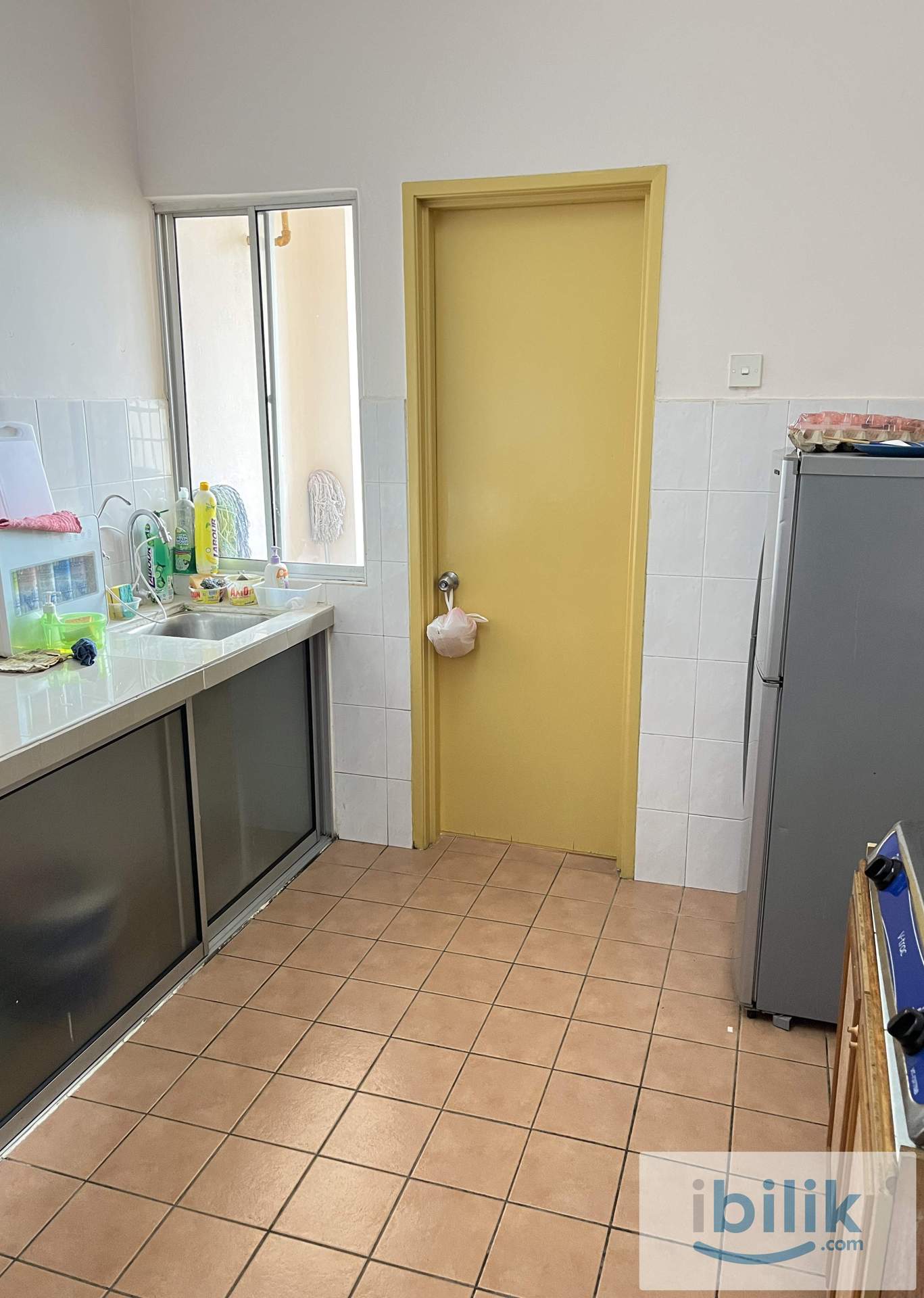 Aircond Balcony Room at Metroview Condo near LRT Wangsa Maju - Image 3