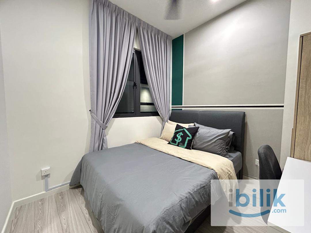 Middle Room, Male Unit, @ Meta Residence, Seri Kembangan  - Image 5