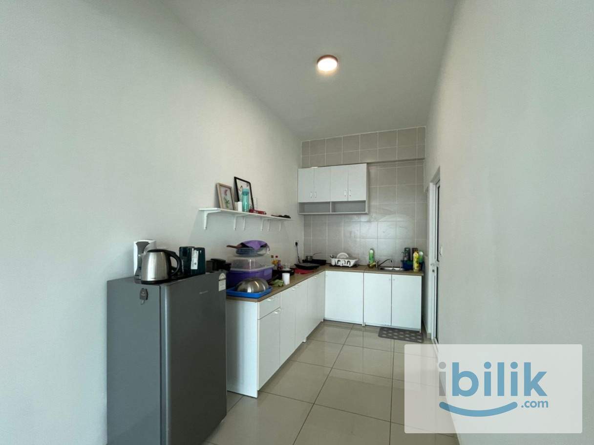 Solaria Residences Master Bedroom (couple welcome)  - Image 3