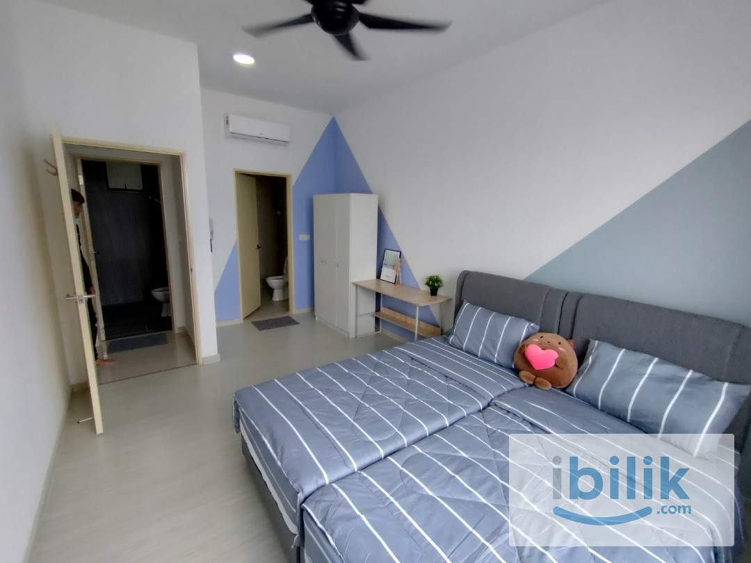 Master Room @ Wangsa Maju | Private Bath | Near KLCC & LRT & Ampang Park - Image 3