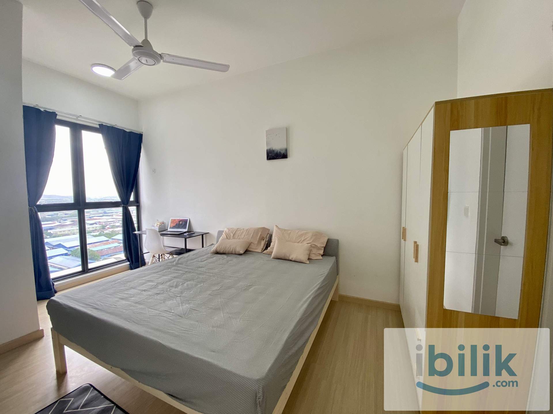 Medium room @ D'Sara Sungai Buloh. 5min walk MRT Kg Selamat. Immediate move in! - Image 1