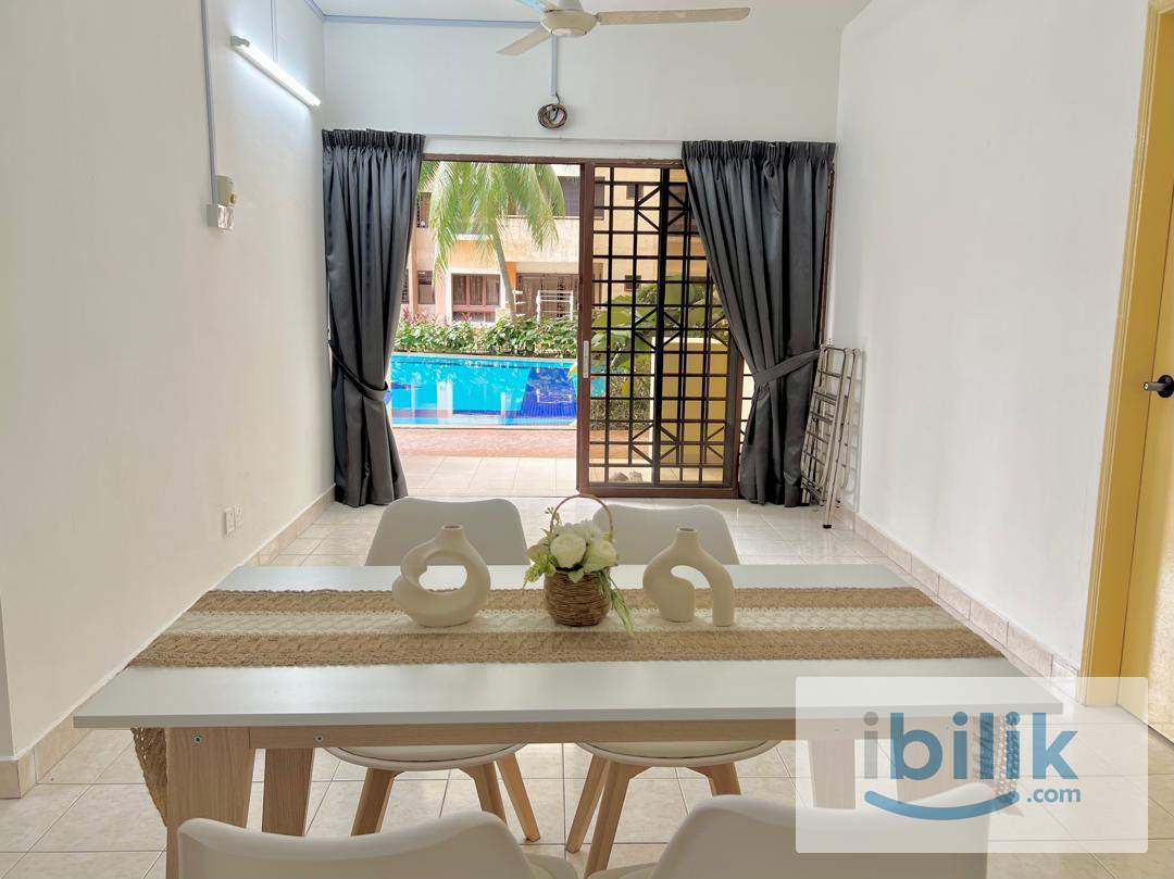 Fully Furnished! Master room w/bathroom @ Palm Spring – Near MRT Surian! 1 station to IKEA - Image 3
