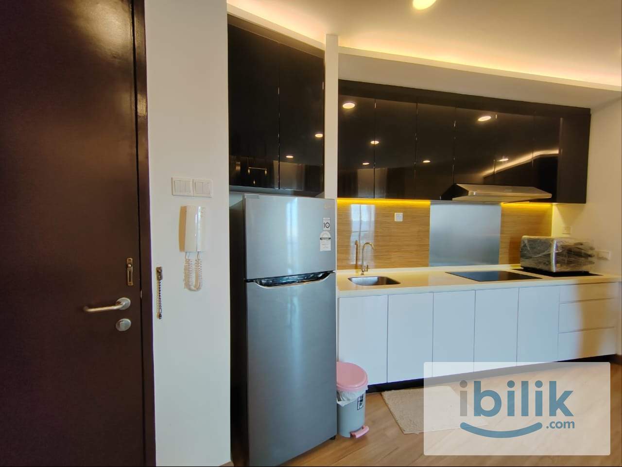 Symphony Tower Balakong Cheras Selatan Studio Private Bathroom - Image 4