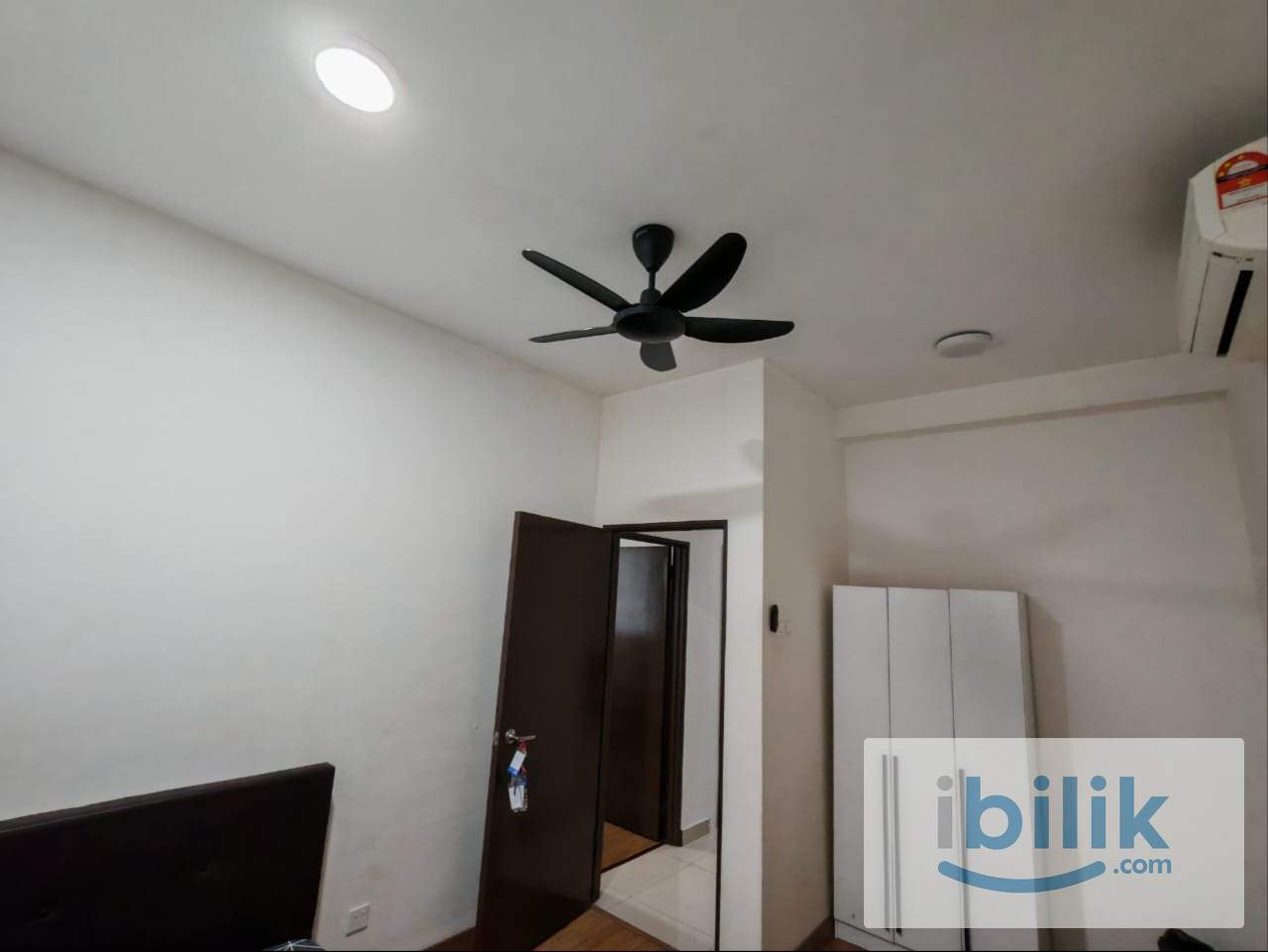 Landmark Residence Middle Room Driving to Mrt Bukit Dukung Mrt Batu 11 cheras - Image 3