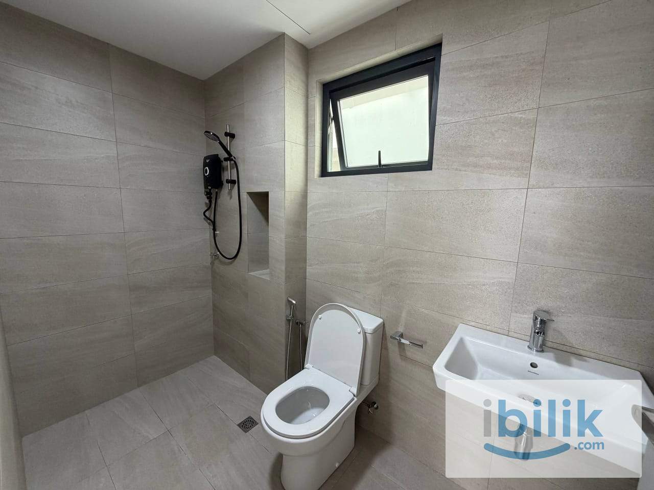 Master Room Skyline Lrt Pudu For Rent - Image 3