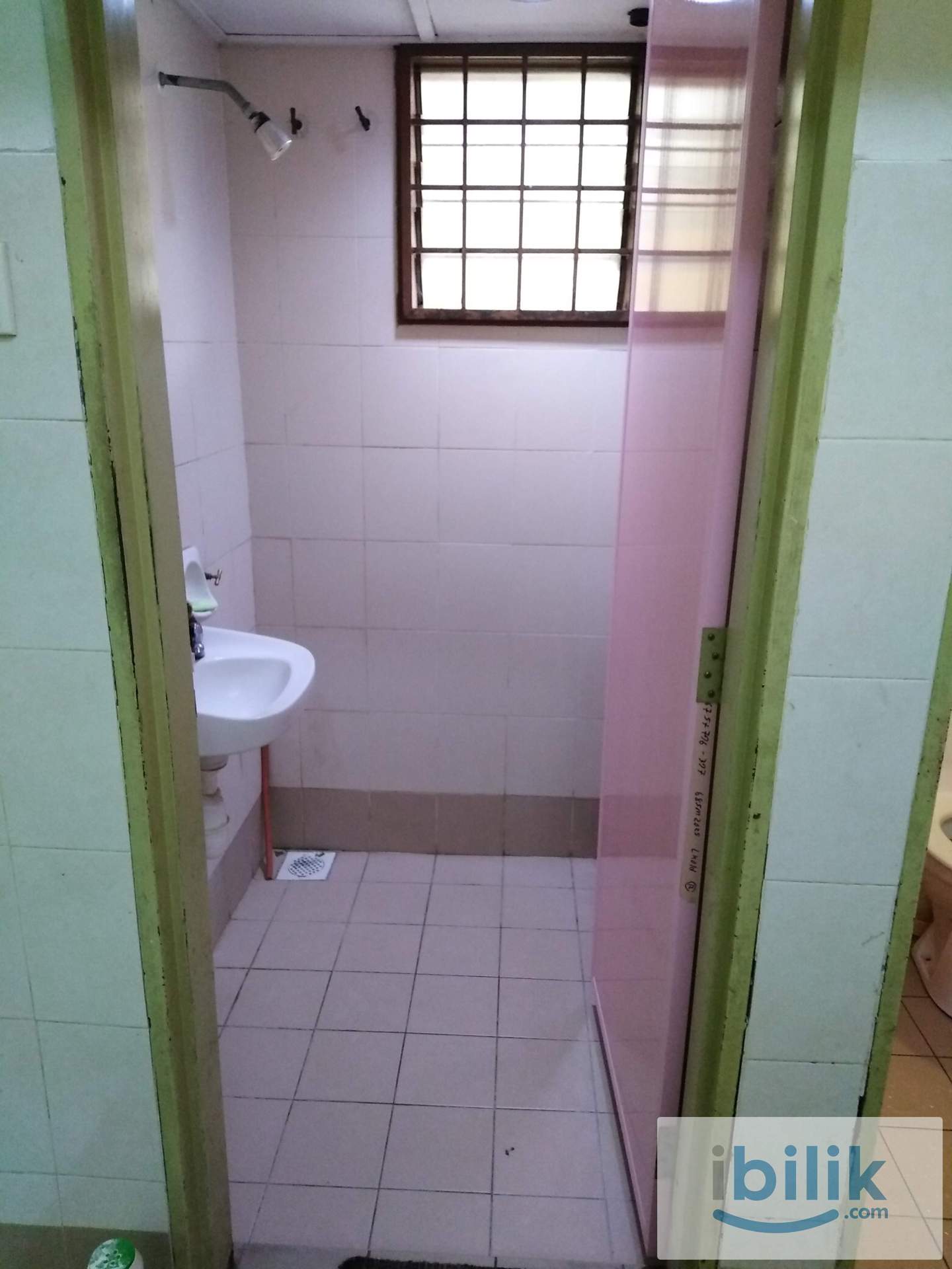 Bilik Sewa Boleh Husb&Wife - Pangsapuri / Apartment Semarak,Setia Alam - Image 2