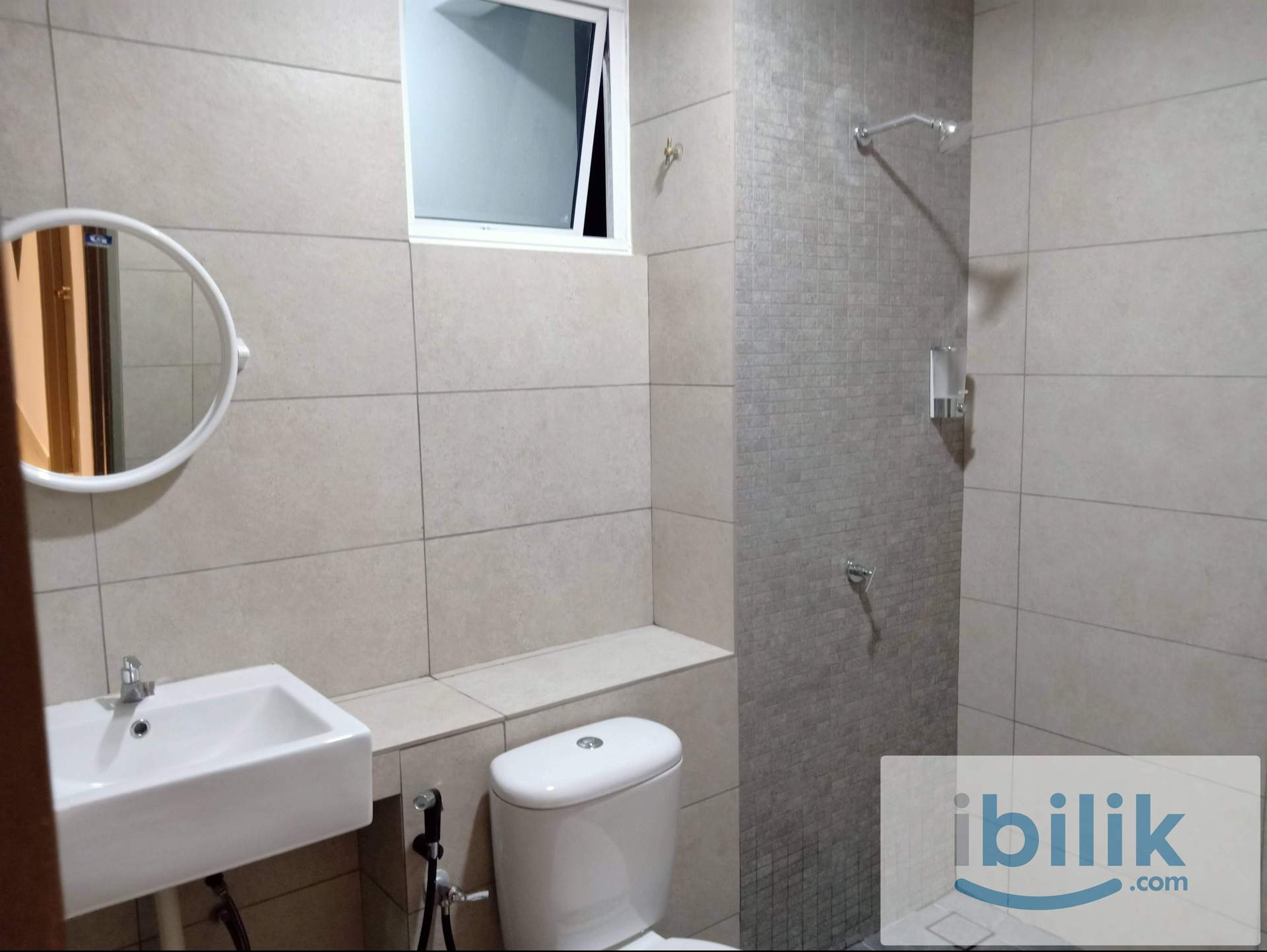 Fully furnished sharing room - Image 4