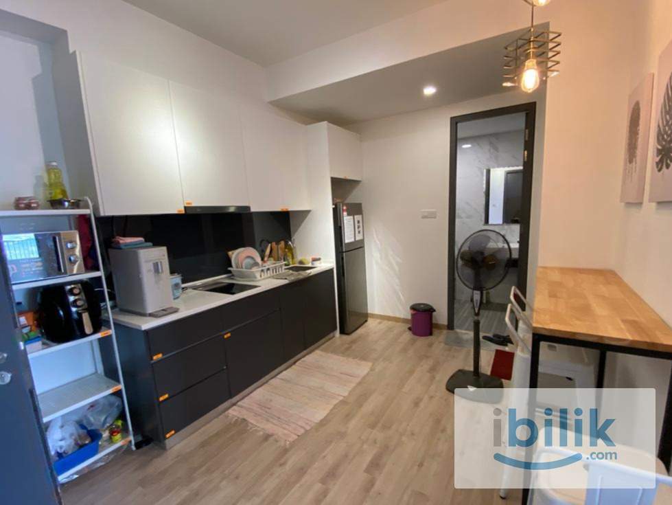 Fully Furnished Low density Unit Medium Room with Balcony @ Emporis Kota Damansara  - Image 2
