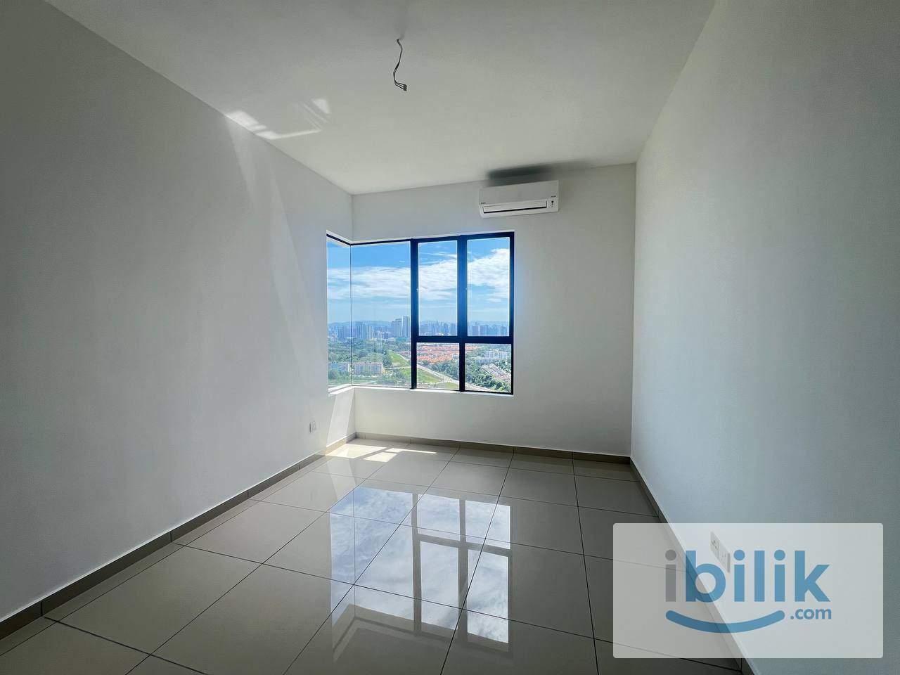 Brand new Fully Furnished Unit at tranquil & peaceful side of Bukit Jalil. - Image 1