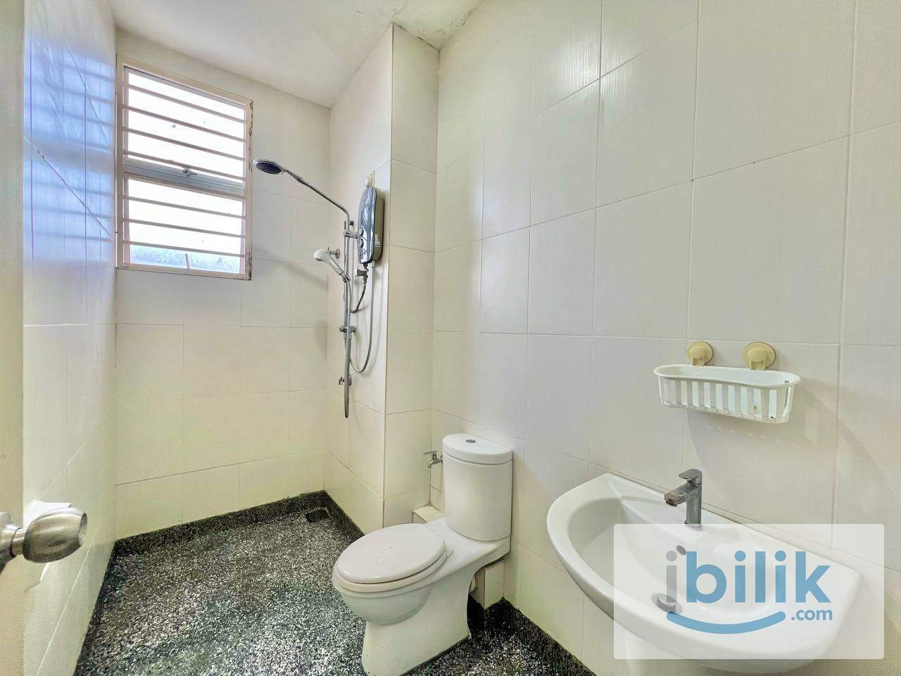 Singel Room Female Uint For Rent near seremban 2 - Image 8