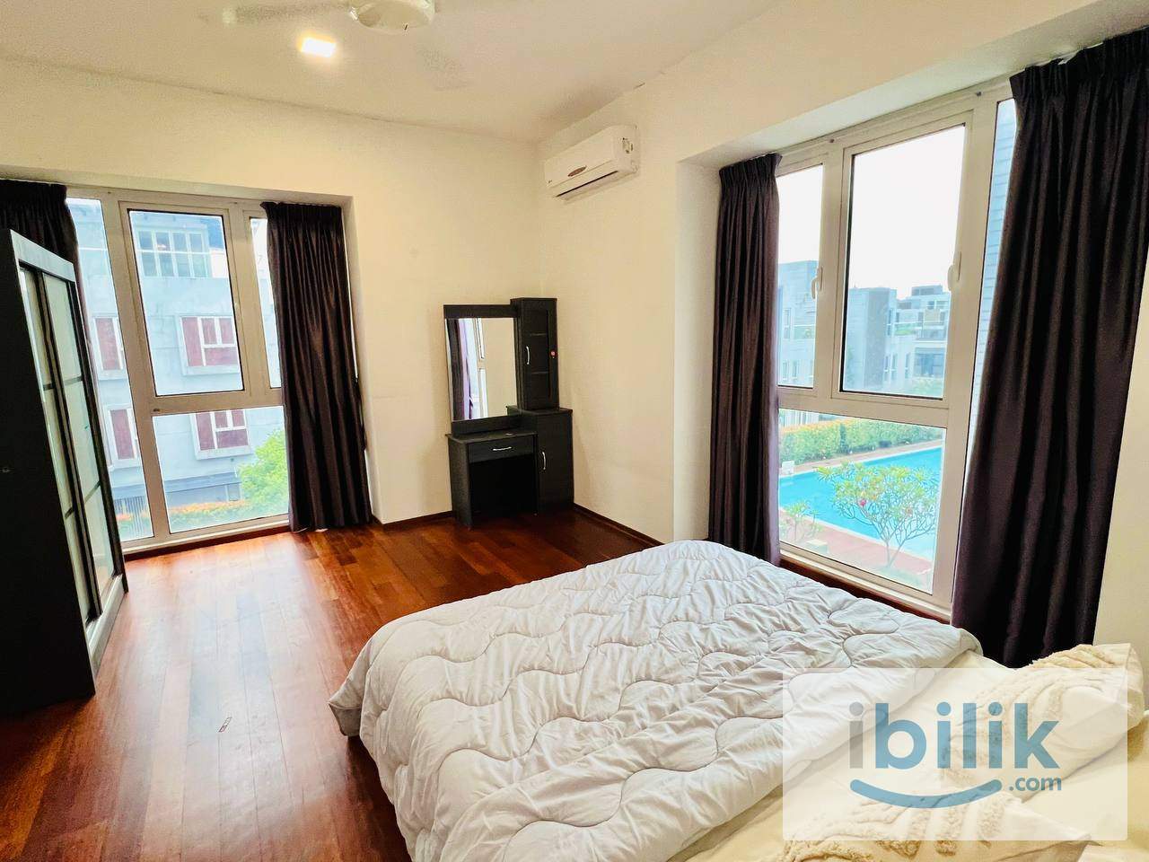 Super Cozy Master room for rent lakefrount villa near cycberjaya 15min to ioi putrajaya  - Image 2