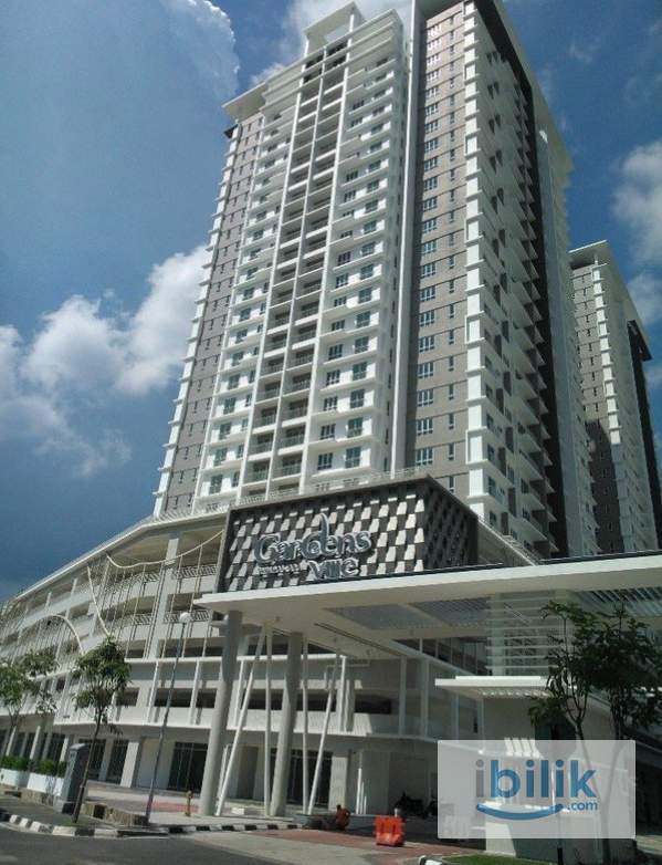 Master bedroom for rent (Garden Ville – High End Condo) - Image 1