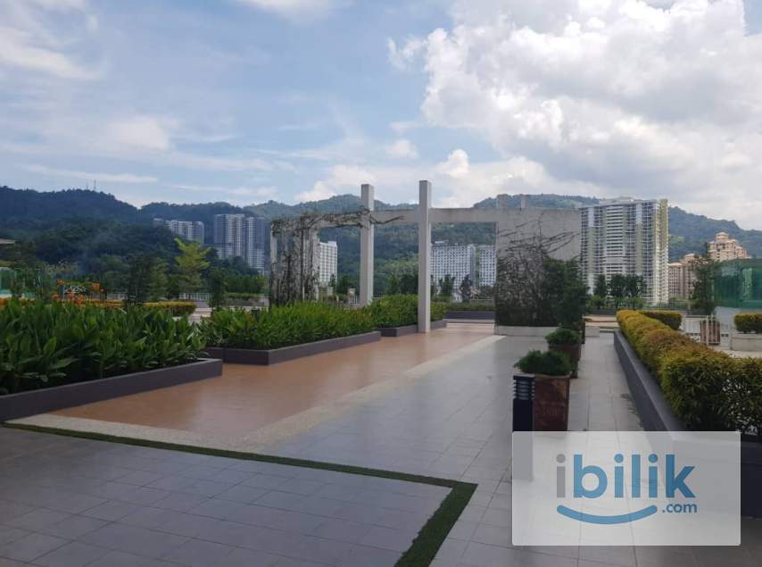 Master bedroom for rent (Garden Ville – High End Condo) - Image 6