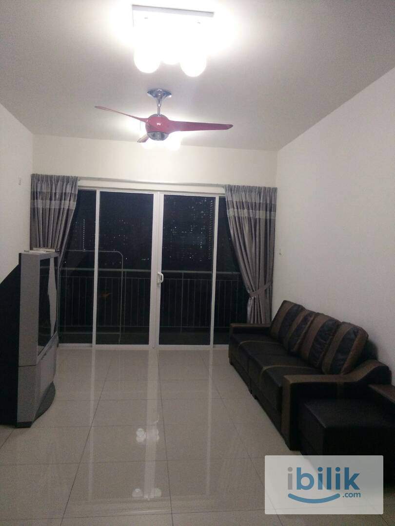 Master bedroom for rent (Garden Ville – High End Condo) - Image 8