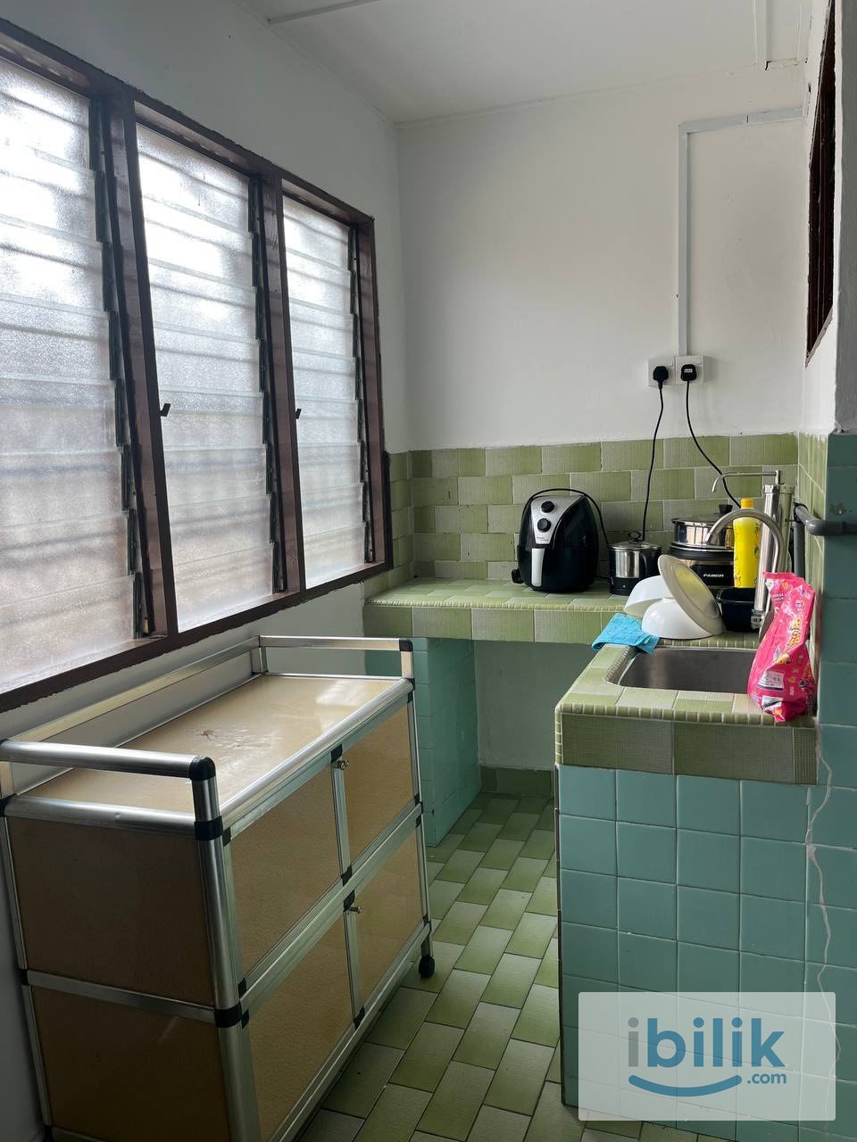 Bilik sewa Kajang Taman Bukit Kajang Baru master room for rent (toilet luar) - Image 3