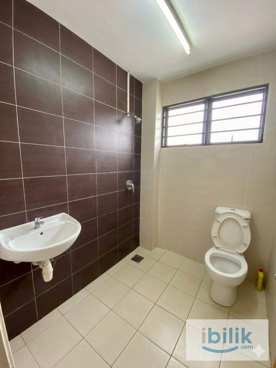Near UKM / KTM : Kajang room for rent Reko Mutiara - Image 5
