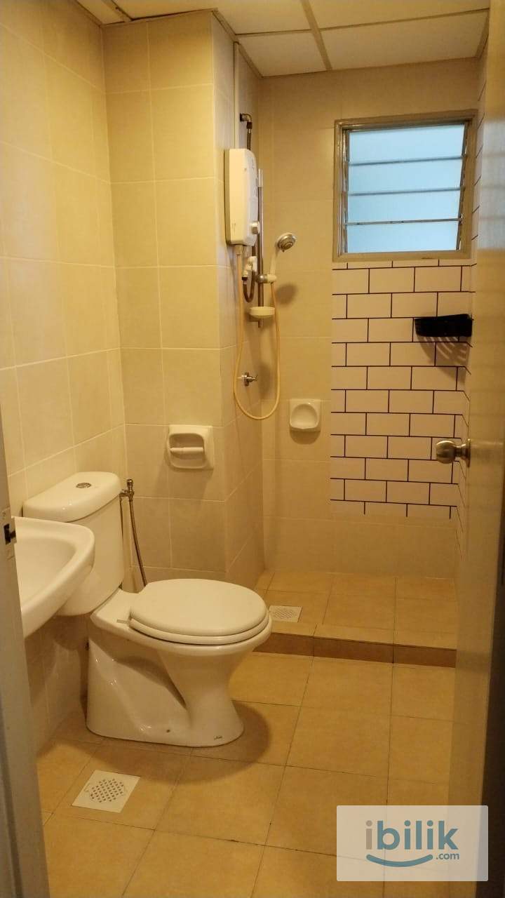 ✨ Beautiful Female Unit Medium Room to Let @ Main Place Residence, USJ 21 ✨ - Image 5