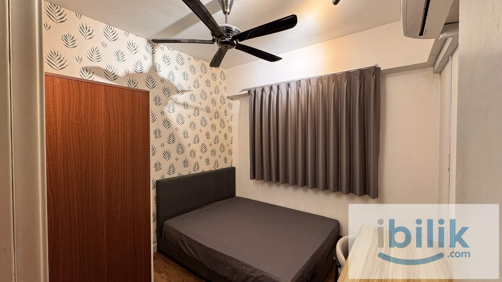 ✨ Beautiful Female Unit Medium Room to Let @ Main Place Residence, USJ 21 ✨ - Image 1