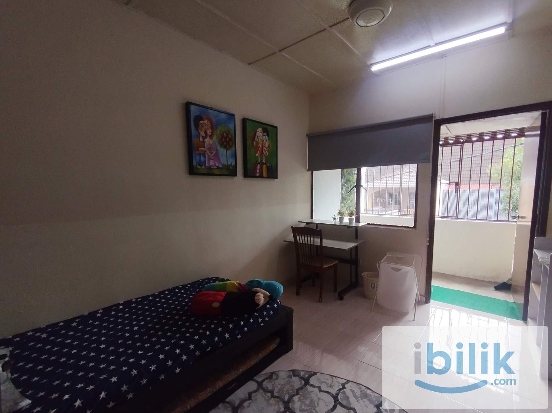 Taman Sri Gombak Terrace House Room For Rent - Image 1