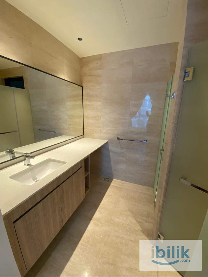Middle Room  - Image 3