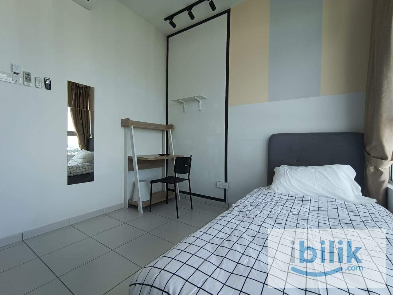 (D318) RD 👩🏼 All Female Medium Room C at The Zizz, Damansara Damai - Image 2