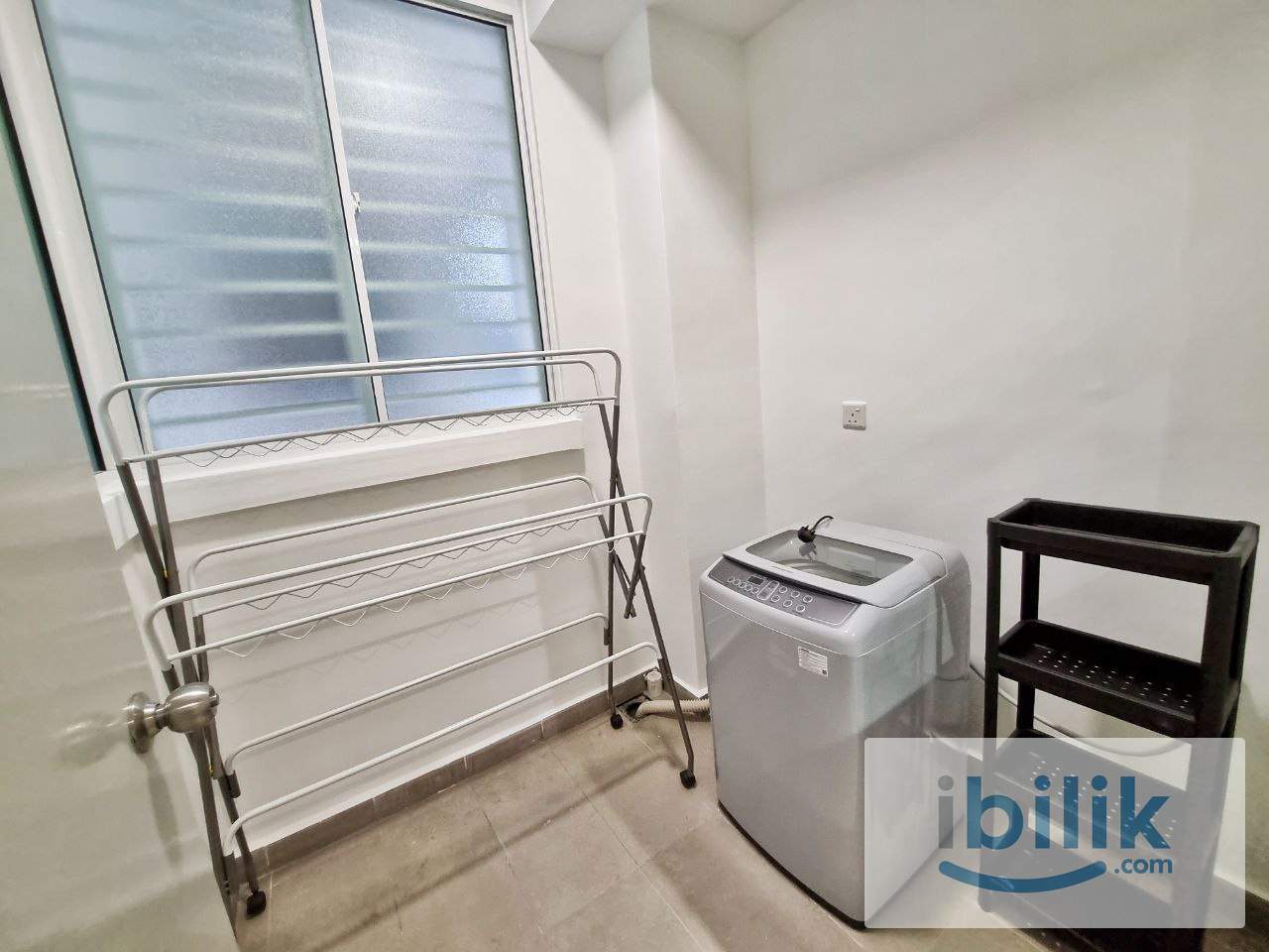 (A162A) RD 👩🏼 All Female Master Room A at Residensi Suasana, Damansara Damai - Image 6